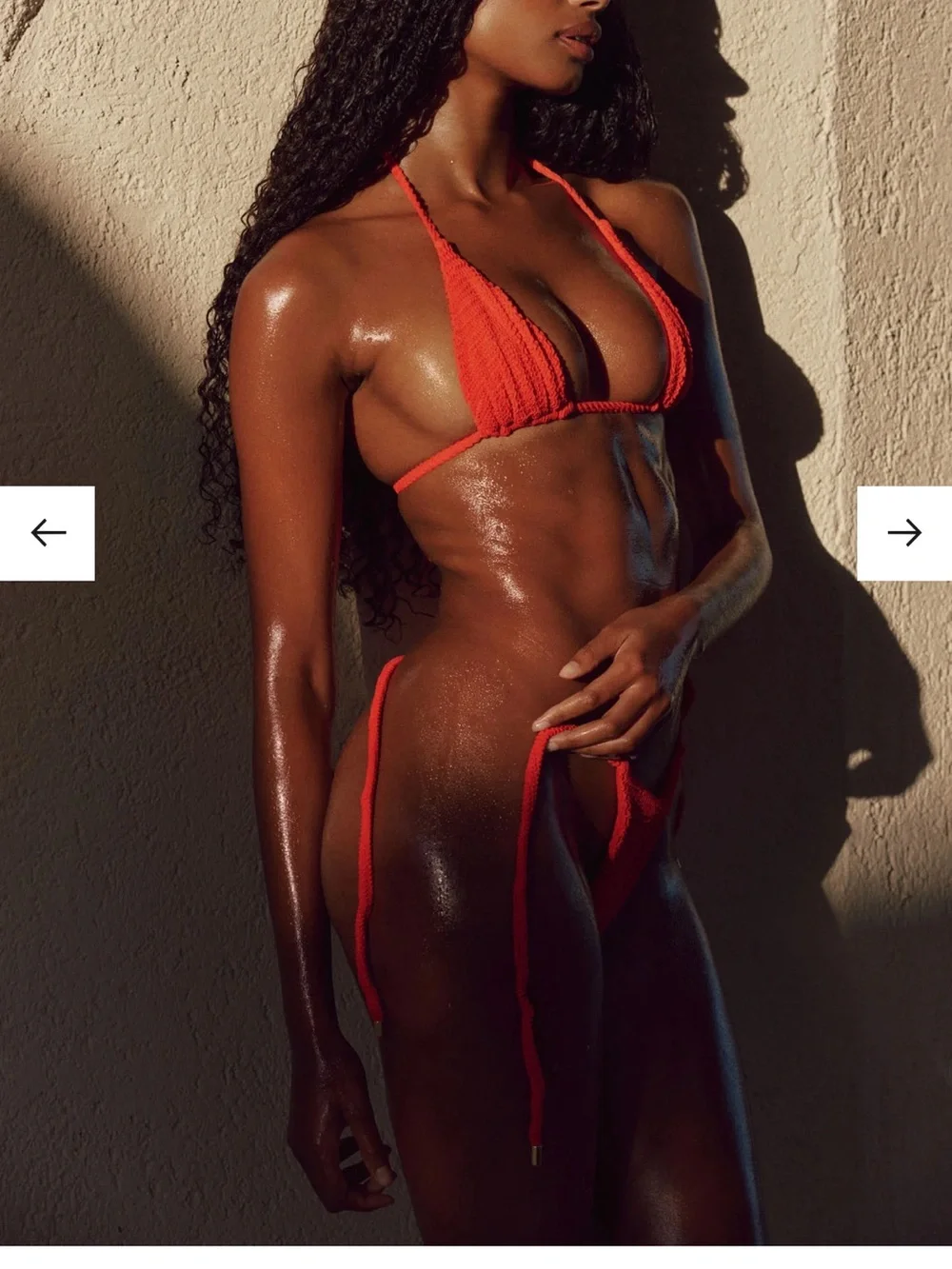 Monday Swimwear Palma Top- Chili Pepper Crinkle- M